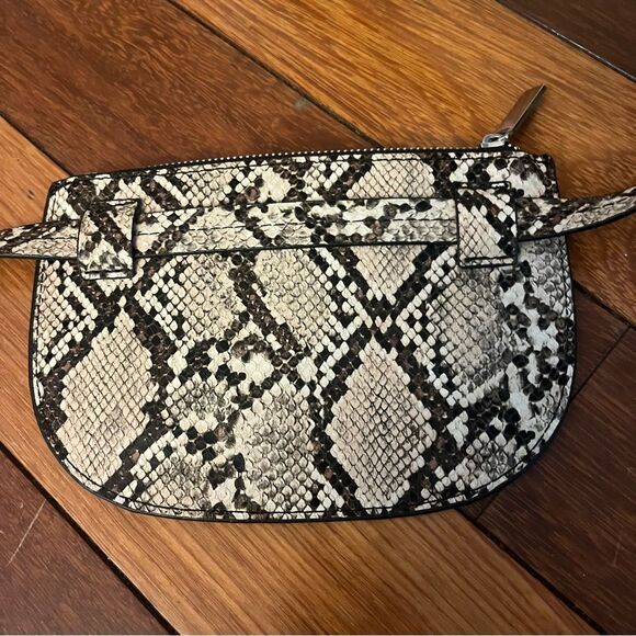 Zara Trafaluc Snakeskin Print Belt Bag - Picture 5 of 10